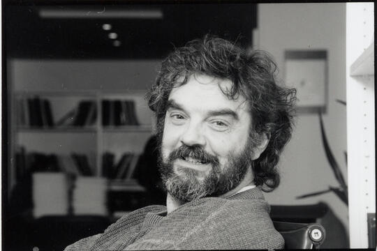 Pierre Pelot, "Loin en amont du ciel" (Gallimard)0.jpg