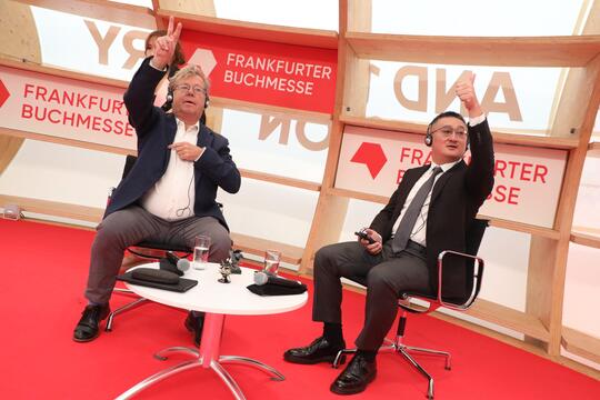 Ruediger Wischenbart et Hou Xiaonin