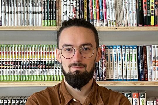 Matisse Gouery, gérant de la librairie Wabi Sabi à Auxerre.
