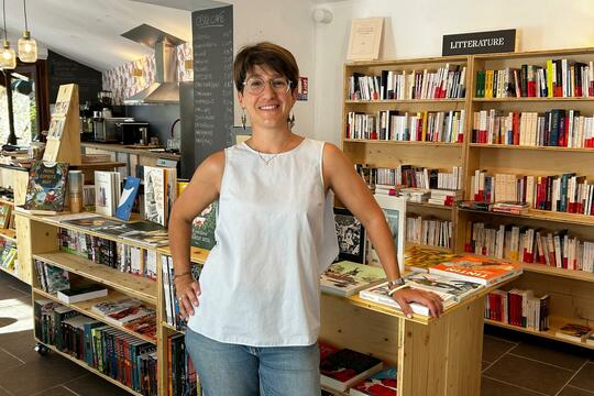 Chloé Bonano, libraire à L'Arbre à Palabres