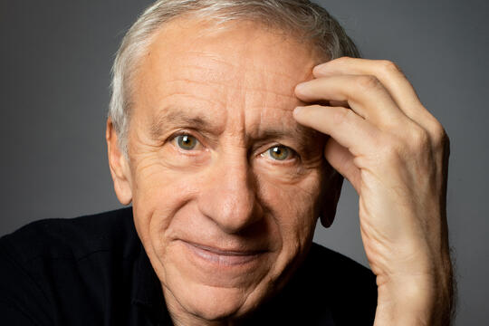 JeanChristophe Rufin Sur le fleuve Amazone Carnet de voyage CalmannLevy0.jpg