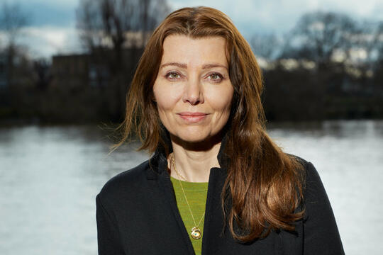 Elif Shafak Les fleuves du ciel Flammarion0.jpg