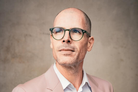 Vincent Vigneron Rien que de grands tournesols Robert Laffont0.jpg