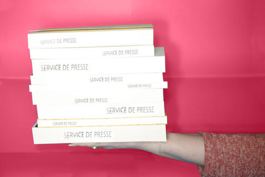 service de presse rose