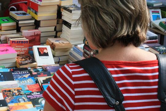 Les libraires craignent l'impact des hausses de prix sur la fréquentation et les chats en librairie.