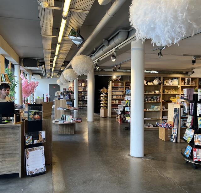 La librairie Quai des songes a ouvert en mai 2023.