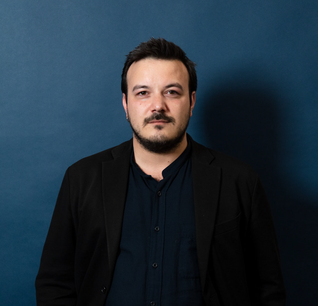 Clément Ribes a créé la collection Scribes en 2022, chez Gallimard.