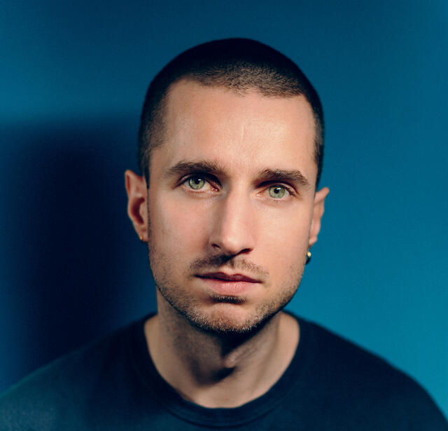 Simon Chevrier Photo sur demande Stock0.jpg
