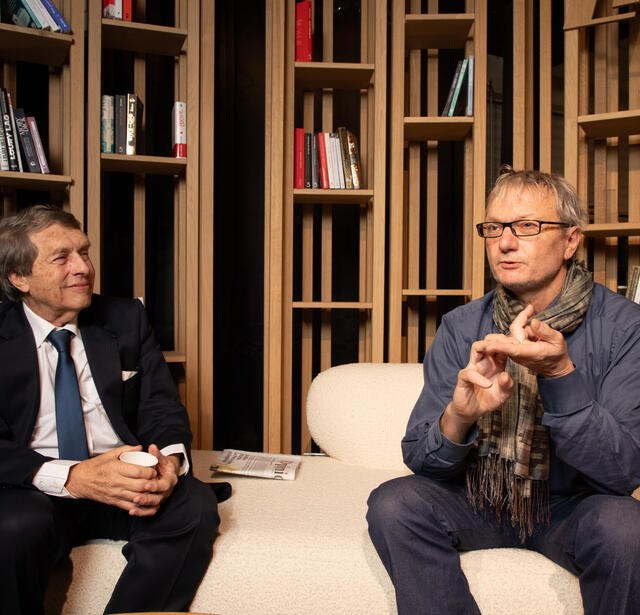 Olivier Deloignon et Pascal Pluchard   Limprimerie est un endroit ou lon invente le futur 0.jpg
