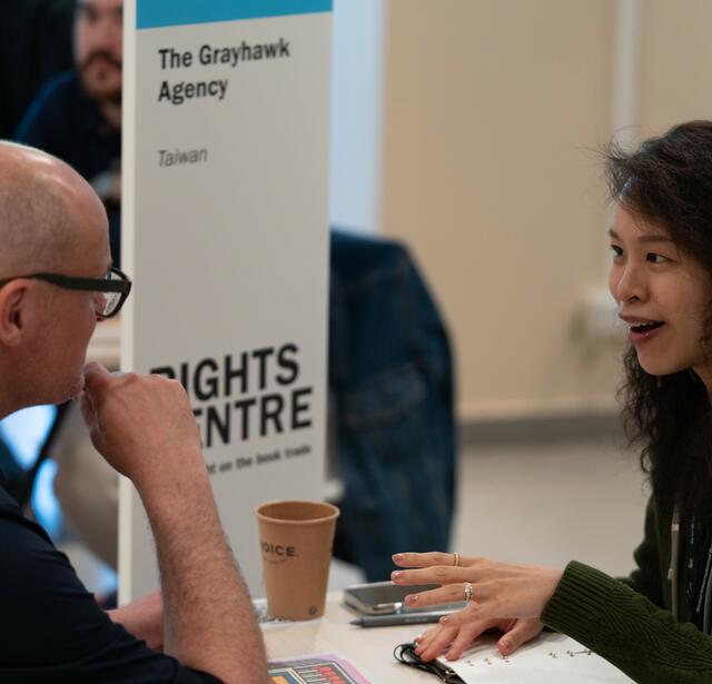Le stand de l'agence taïwanaise Grayhawk Agency dans le Rights Centre de Turin
