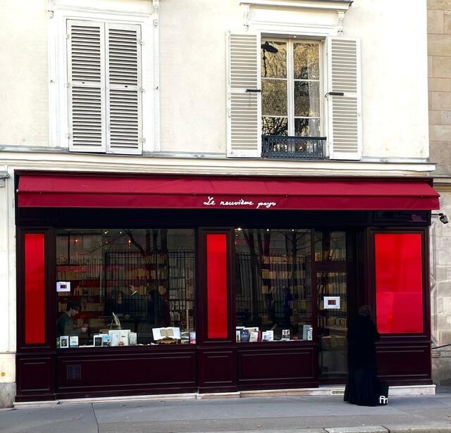 Le neuvieme pays Paris Mention speciale Valorisation du fonds langue etrangere du Grand Prix des librairies Lives Hebdo 20250.jpeg
