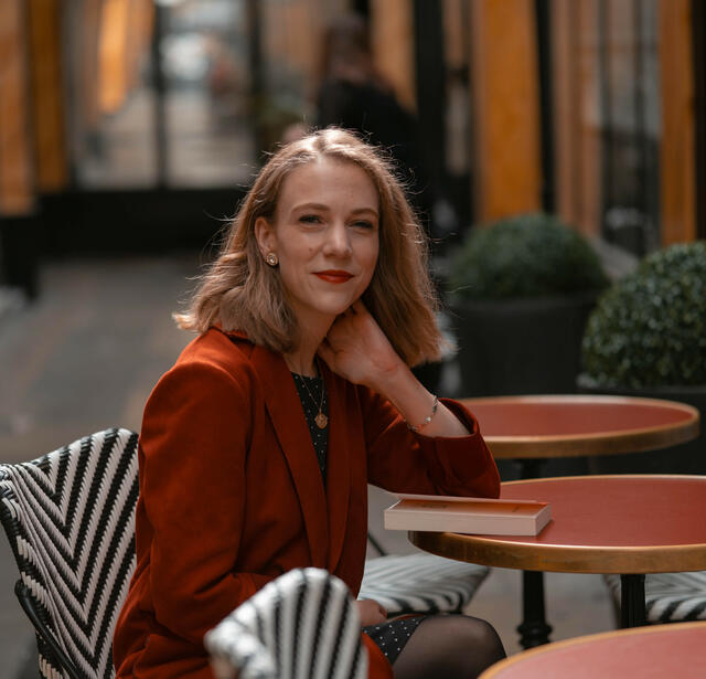 Angela Stienne Promenades egyptologiques dans Paris Destins de momies et autres histoires inattendues Armand Colin0.jpg