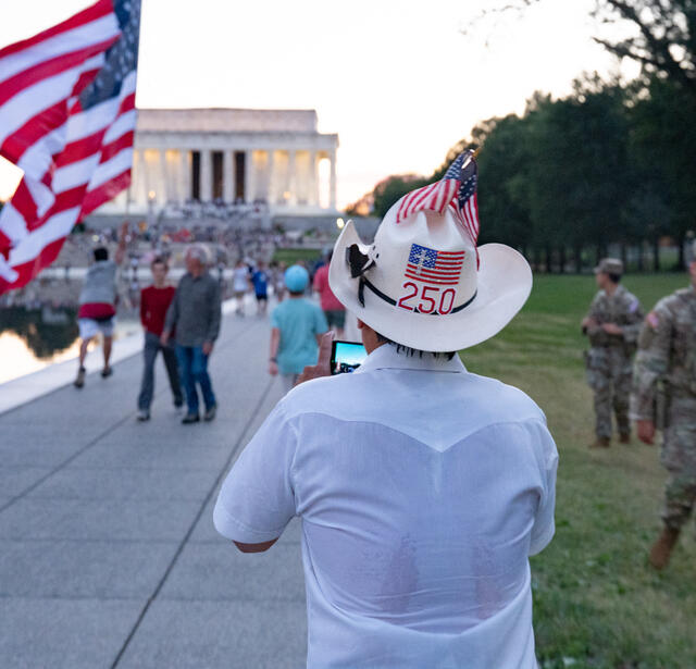 Les États-Unis célèbrent le 4 juillet les 250 ans de leur indépendance