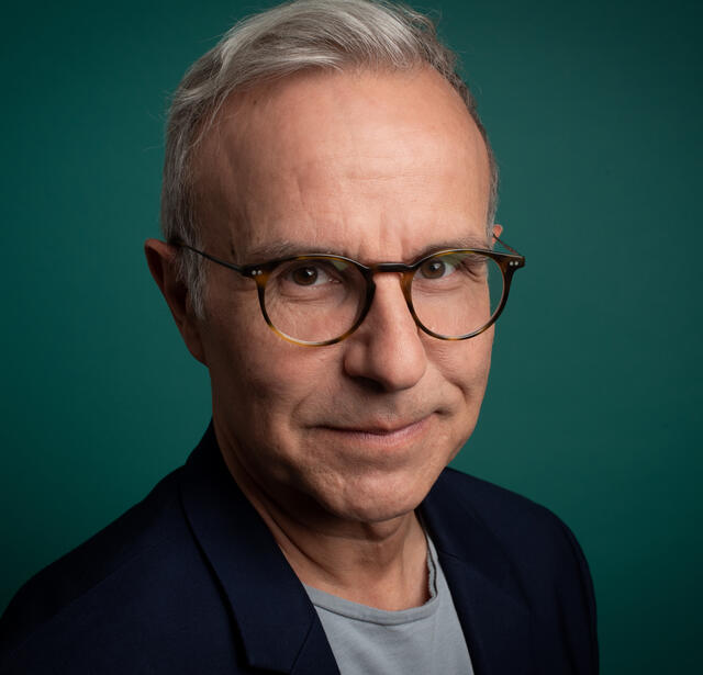 Philippe Besson La premiere phrase du premier livre Julliard0.jpg