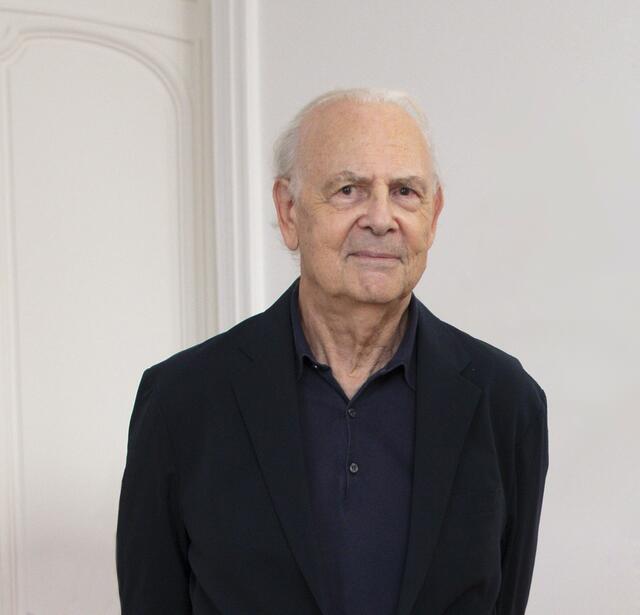 Patrick Modiano Lelephant Gallimard0.jpg