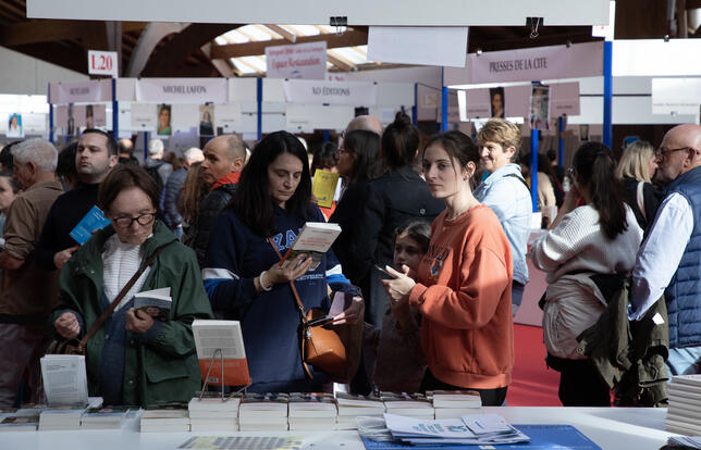 Foire du livre de Brive 2024 Jerome Garcin en maitre de ceremonie 1.jpg