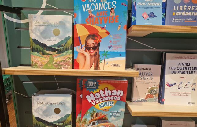 Cahiers de vacances pour adultes
