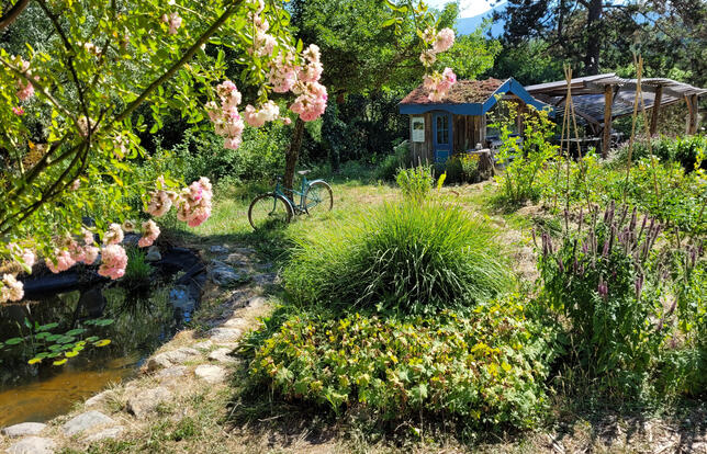 Un potager familial dans le domaine de Terre vivante