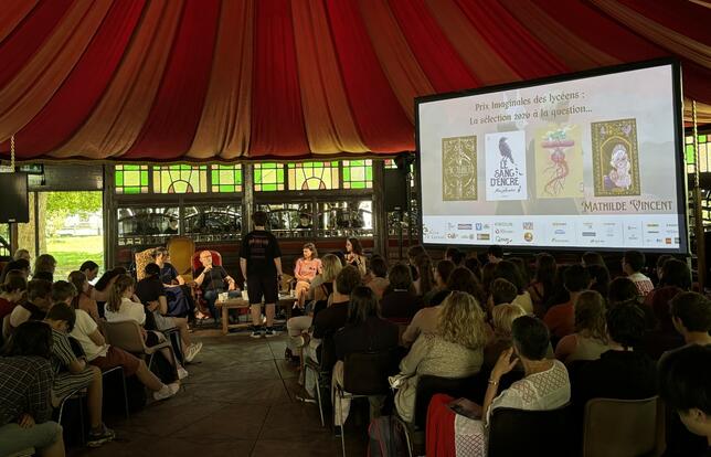 Table ronde autour de la sélection du prix Imganiales des lycéens