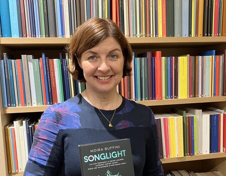 Moira Buffini pour Songlight (La Martinière)