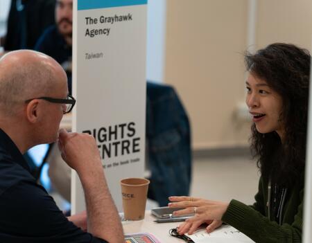 Le stand de l'agence taïwanaise Grayhawk Agency dans le Rights Centre de Turin