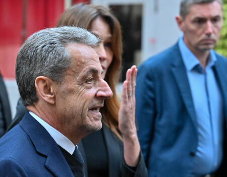Nicolas Sarkozy publie "Le journal d'un prisonnier" aux éditions Fayard