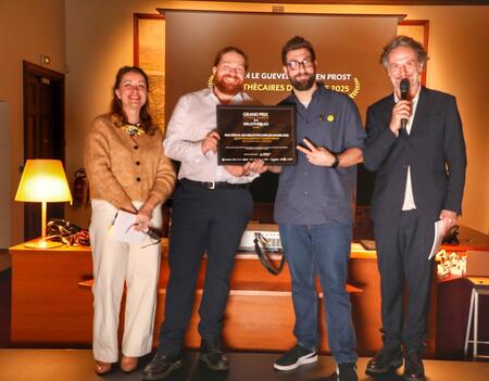 Deux connards dans un bibliobus, bibliothécaires de l'année 2025