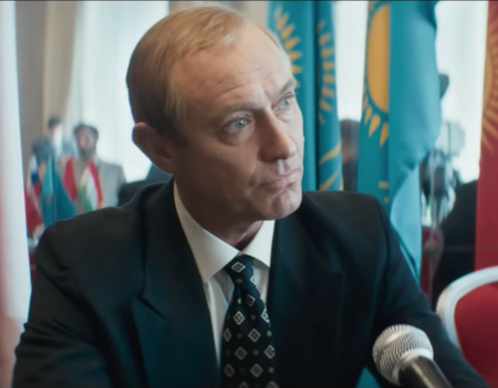 Capture de la bande annonce du Mage du kremlin (Jude Law)