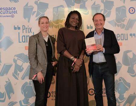 Prix Landerneau 2026 à Hemley Boum pour nos vie sauvages (gallimard) avec M.E Leclerc et Adélaïde de Clermont-Tonnerre 