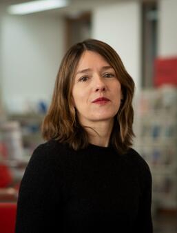 Ophélie Ramonatxo, directrice des bibliothèques de Lyon depuis janvier 2025
