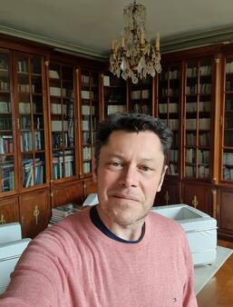 Frederic Thibaud le fantome de la femme de menage1.jpg