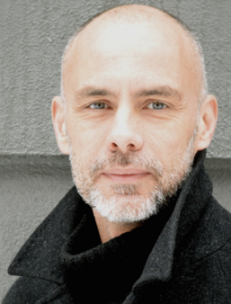 Michael Reynolds, directeur éditorial d'Europa Editions, aux États-Unis