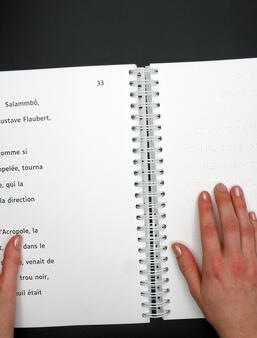 Livre en braille 