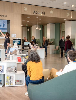 La mediatheque ElsaTriolet de SaintetienneduRouvray laureate du prix de laccueil 20250.jpg