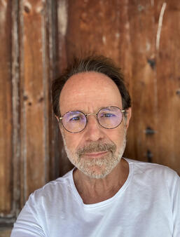 Marc Levy Les evadees t 1 Robert Laffont0.jpg