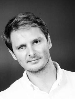 Martin Montbarbon, directeur de la librairie Montbarbon à Bourg-en-Bresse (Ain)
