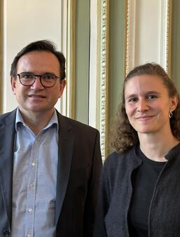 Pascal Lenoir, président de la commission Environnement et Fabrication et Laurène Eichner, chargée de mission pour la commission environnement-fabrication (SNE) 