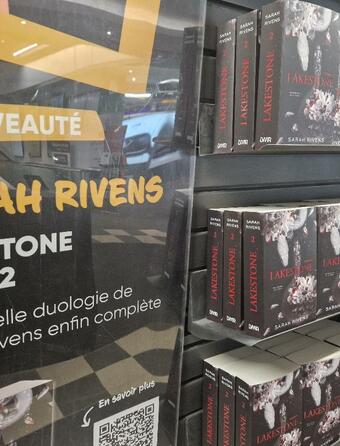 Lakestone 2 de Sarah Rivens 