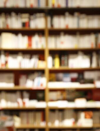 Librairie Le comptoir des lettres, à Paris