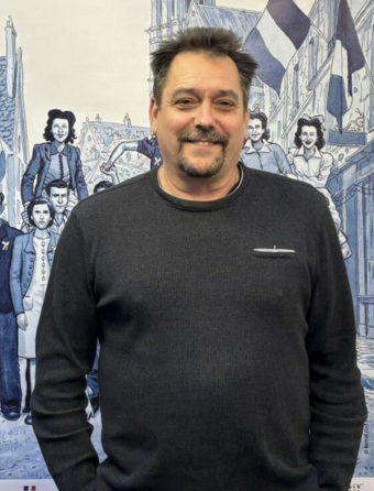 Bruno Genini dans la Halle aux grains au festival BD Boum à Blois (c) Louise Ageorges