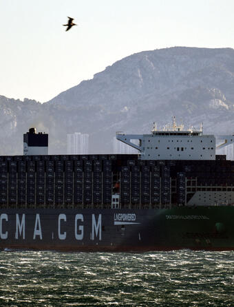 Export le livre francais fait face au monde0.jpg