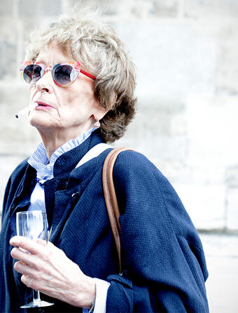 Irène Lindon et Thomas Simonnet le nouveau directeur général des éditions Minuit le 31 août 2021 lors de la prise de retraite de Josette de la librairie compagnie 