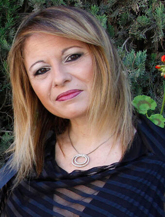 Simona Lo Iacono La guerisseuse de Catane Metailie0.jpg