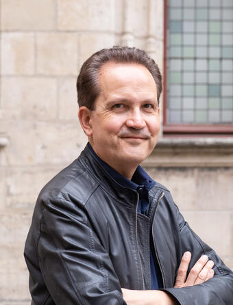 Yannick Dehée Mistral