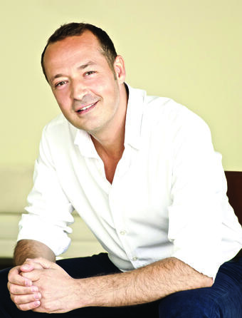 Stephane Carlier Ce qui est arrive a la celebre actrice blonde Le Tripode0.jpg