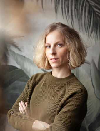 Alexandrine Descotes Le nenuphar Le Bruit du Monde0.jpg