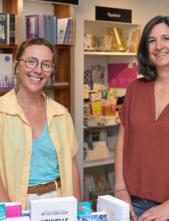 Chloe Azuelos et Magali Borgarino de Mot a Mot elues libraires de lannee 20260.jpg