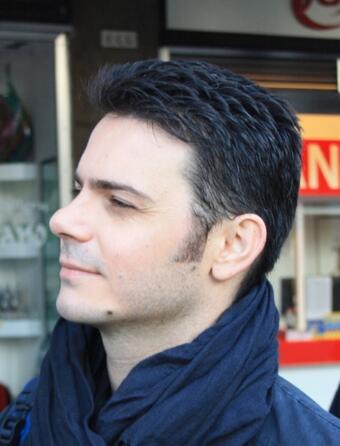 David Birbes, directeur commercial de la librairie Manga Story (Paris XIe) 