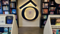 À l'interieur de la librairie Ônirique