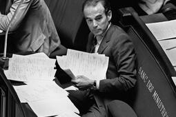 Robert Badinter ministre de la justice à l'assemblé nationale le 17 septembre 1981 